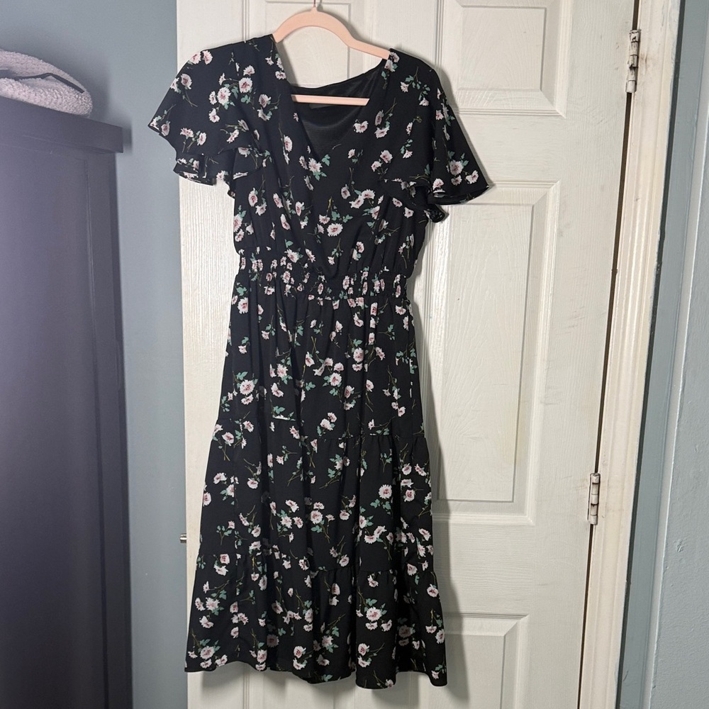 Black Floral V-Neck Midi Dress with Flutter Sleeves